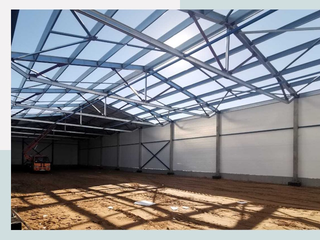 Строительство сенохранилищ в Учалах