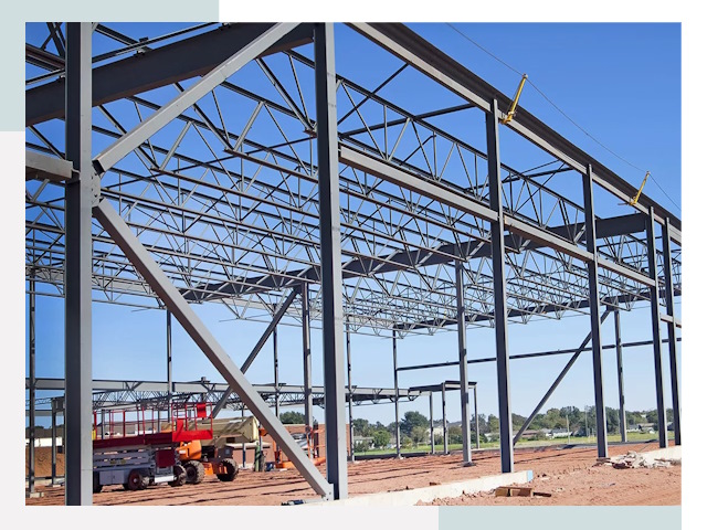 Строительство ферм с металлоконструкциями от 610 руб.